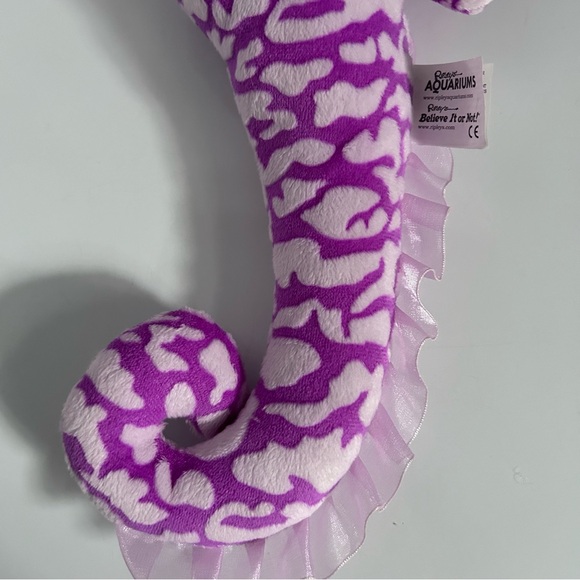 Ripley’s Aquarium lilac sea horse plush 14” long - Picture 5 of 6